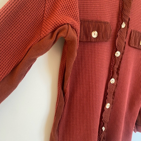 Waffle button down - Picture 3 of 4